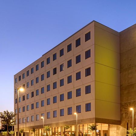 B&B Hotel Madrid 特雷斯坎多斯 外观 照片