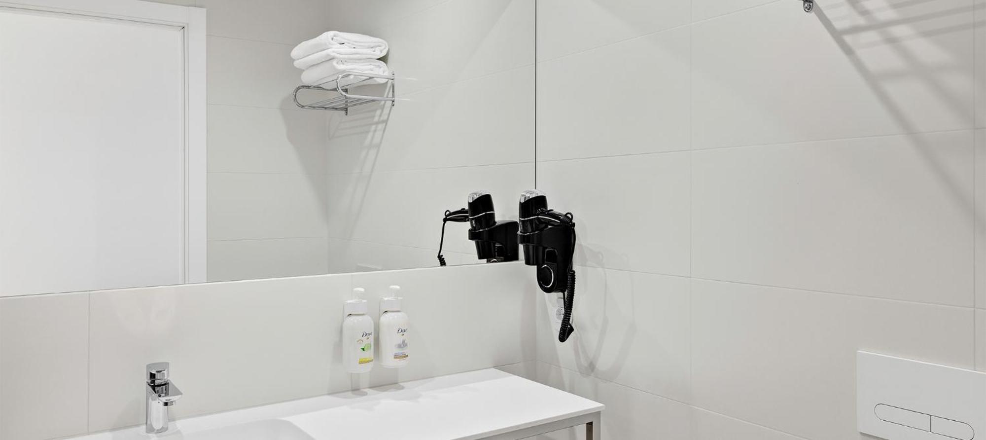 B&B Hotel Madrid 特雷斯坎多斯 外观 照片
